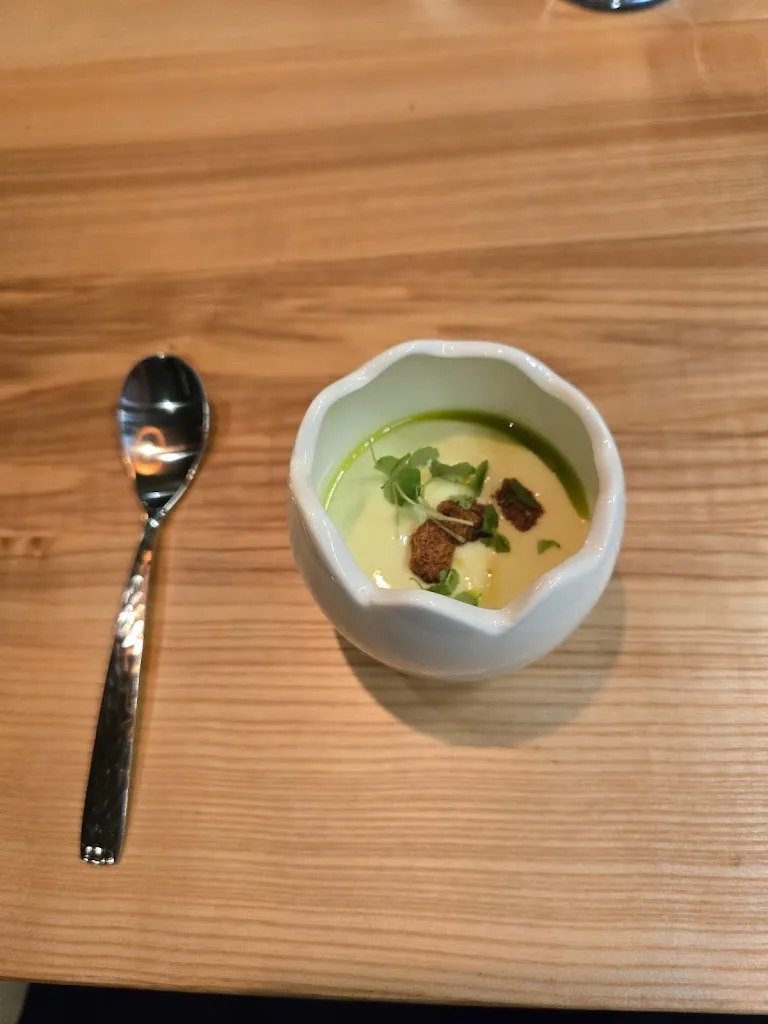 Kelly Harrington_Lucas & Chris Restaurant_Colmar_review