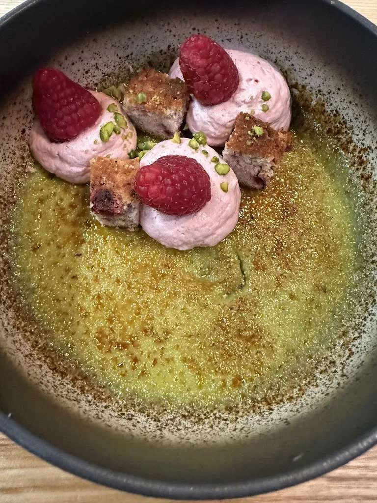 Lucas & Chris Restaurant_Colmar_slider_image_3