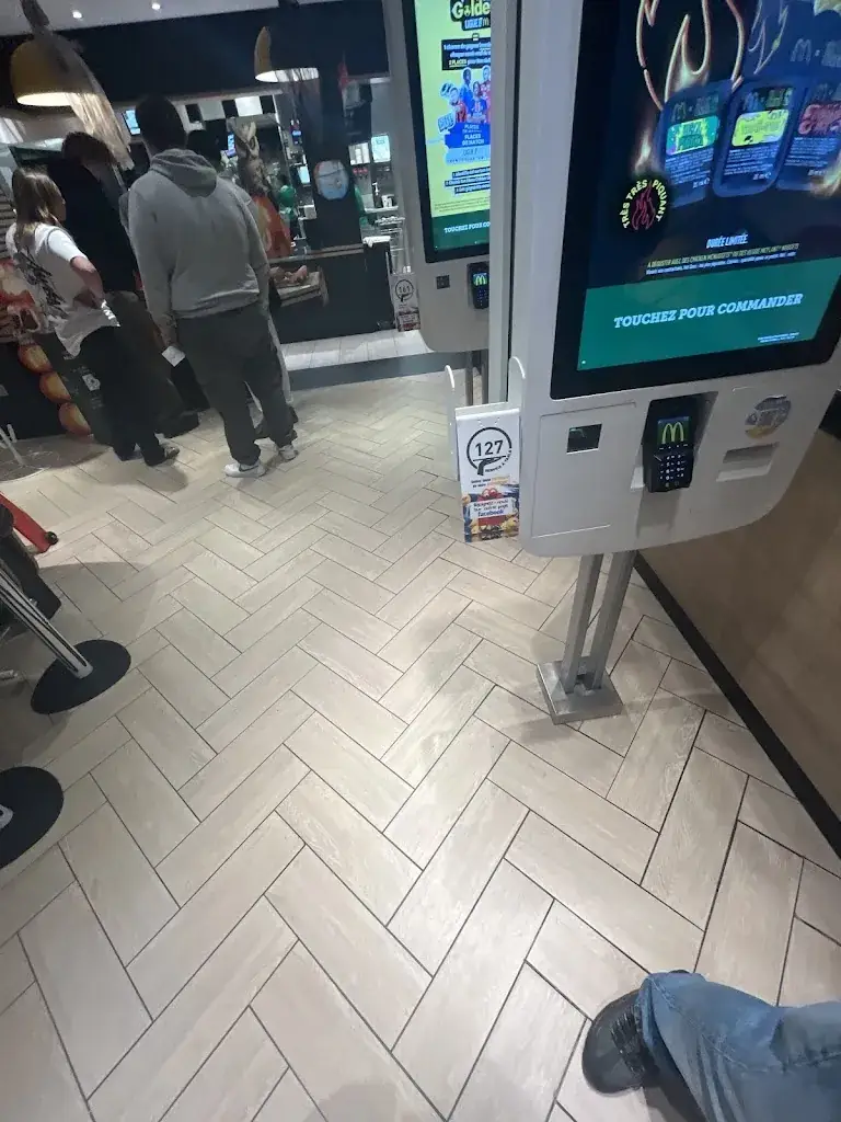 Thibaut_McDonald's_Commercy_review