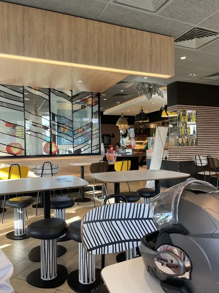 McDonald's_Commercy_slider_image_2