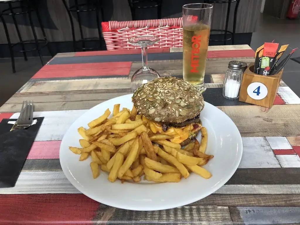 Restaurant Cugnot_Void-Vacon_slider_image_3