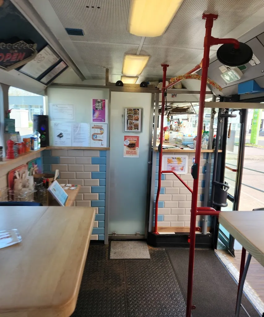 L’arrêt D’Bus_Diebling_slider_image_3