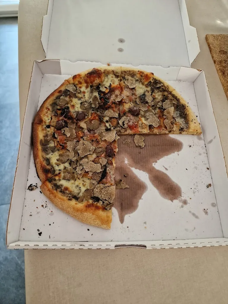 Menu_La Tour de Pizz' by Steph_Dietwiller_image_6