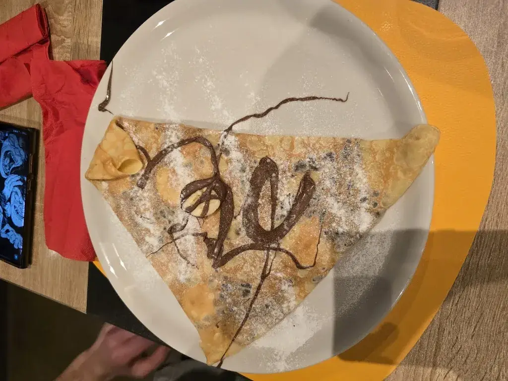Meggan Greulich_restaurant creperie L'alsabigoudene_Diemeringen_review