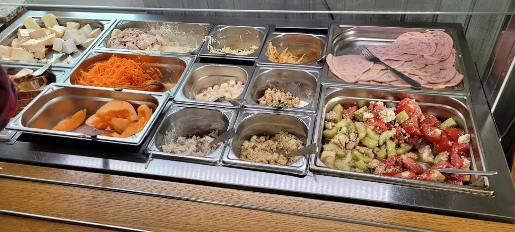 Carole La_A La Charrue_Niedermodern_review