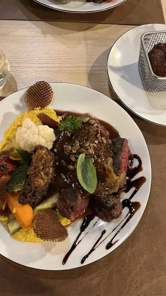 Orianne Fuchs_Restaurant Aux Artisans_Niedermodern_reseña