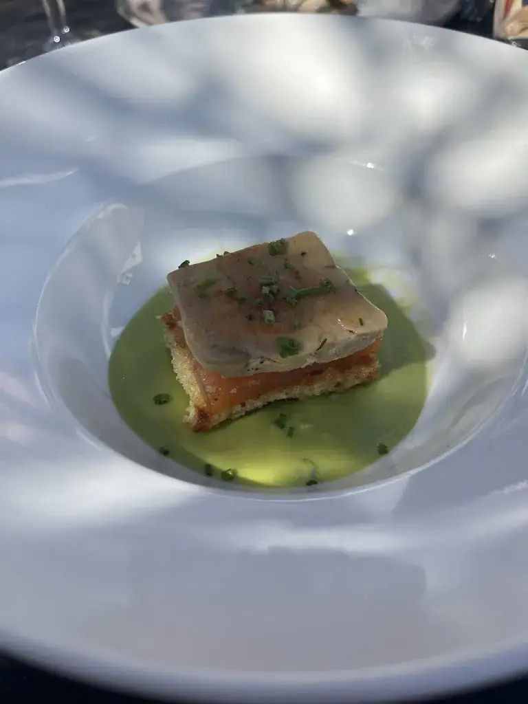 Célia Pierelli_Anatable_Dinsheim-sur-Bruche_review