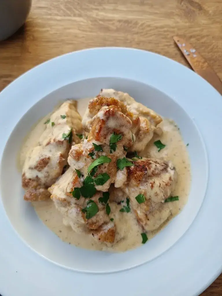 Karyna Azarian_Chez Colette_Dizy_Bewertung