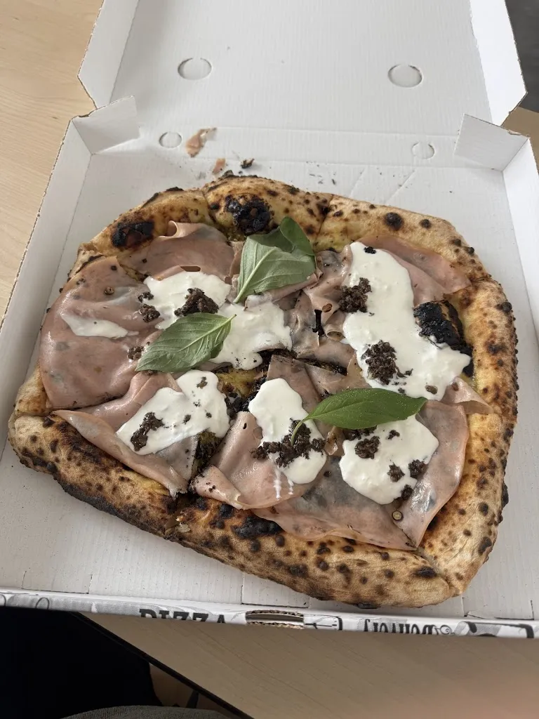 Laura S_Un truck au four_Stutzheim-Offenheim_review