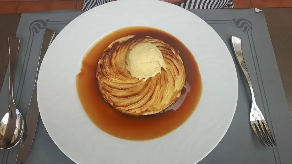 Menu_Hôtel & Restaurant - Le Coeur d'Or Douzy, Sedan Est (The Originals)_Douzy_image_1