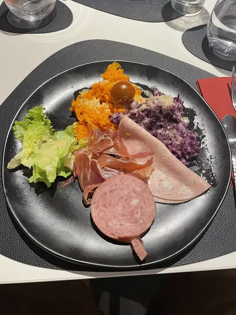 Thomas_Les Secrets de Joëlle_Dieuze_review