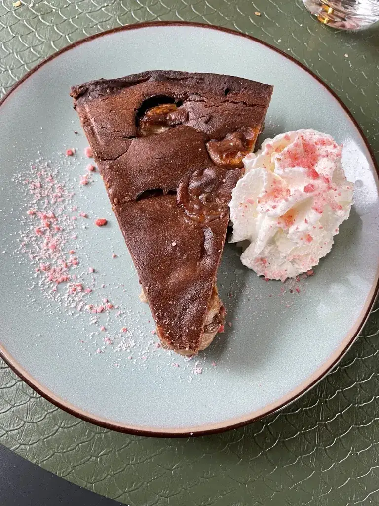 Julien Munch_L embellie_Dieuze_review