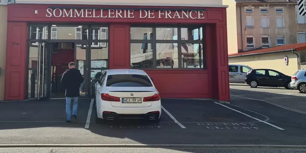 Laura Wurtz_Sommellerie de France Dieuze - Vins, champagne & spiritueux_Dieuze_review