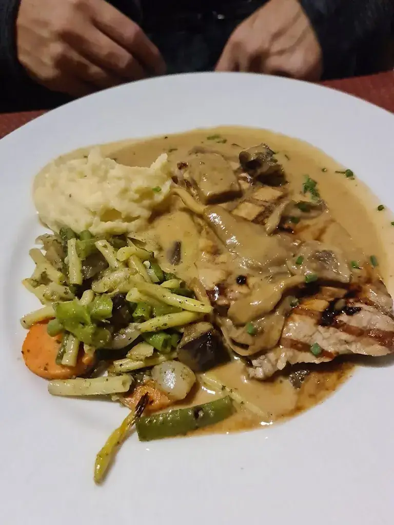 Restaurant Au Tilleul_Drulingen_slider_image_2