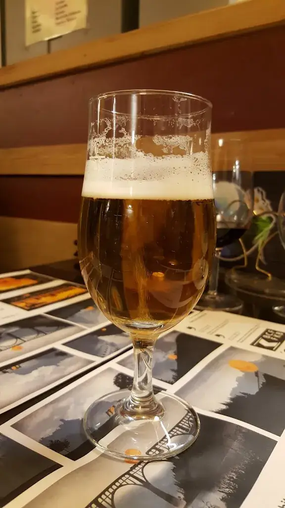 Menu_Hôtel de Ville_Tour-de-Trême_immagine_7