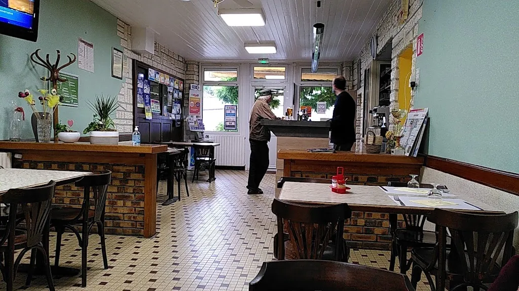 Restaurant des Glycines restaurant in Froncles