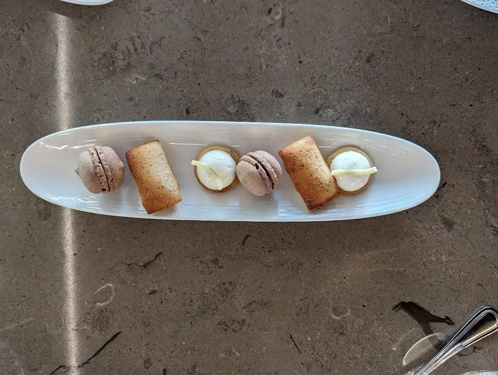 Matt Curran_Le Moulin Babet_Mézy-Moulins_review