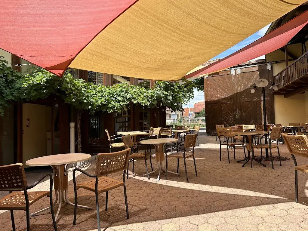 restaurant Au Canal_Ergersheim_slider_image_1