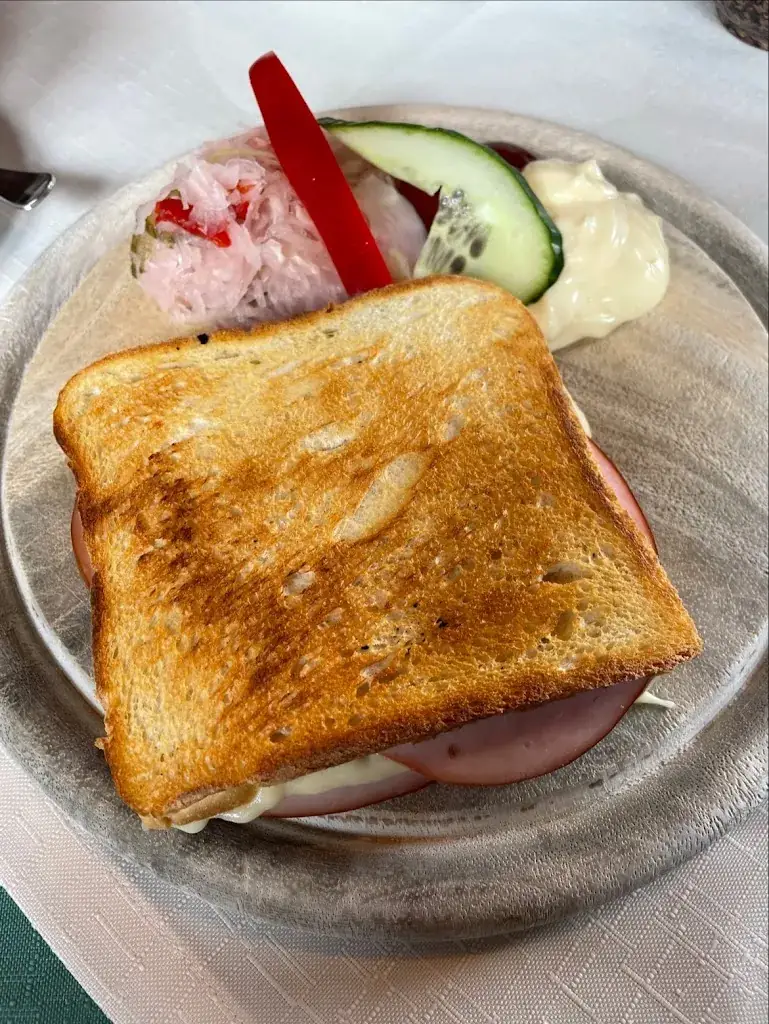 Menu_Dachstein Südwandhütte_Austria_image_7