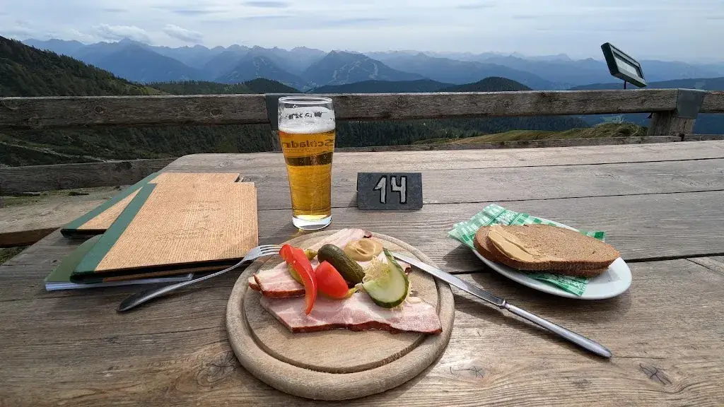 Dachstein Südwandhütte_Austria_slider_image_3