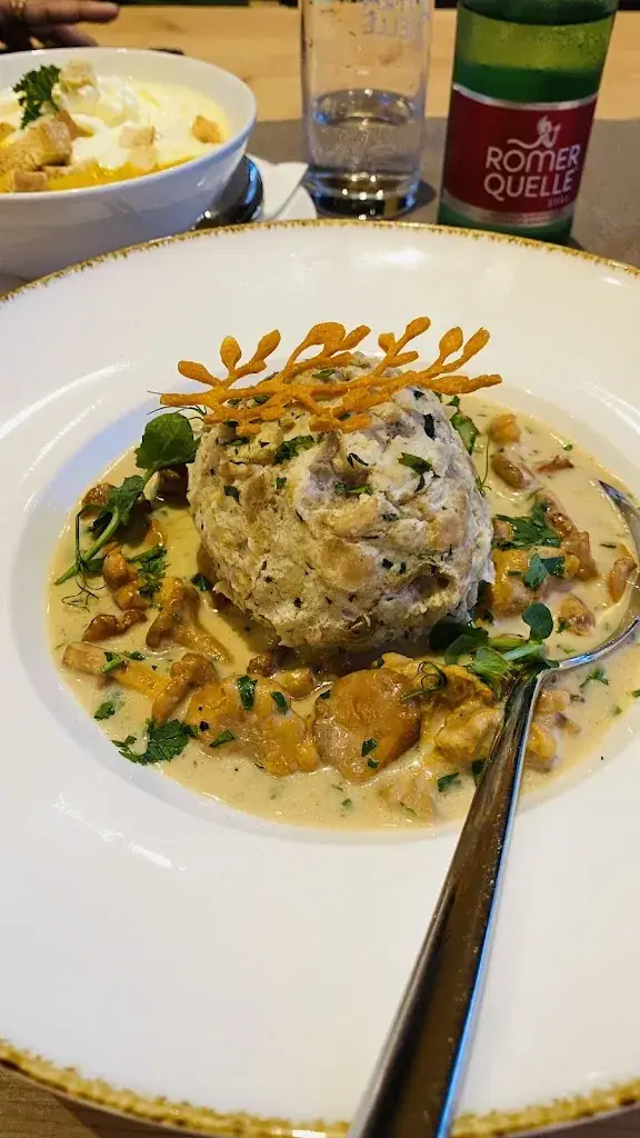 Shubham Kumar Sinha_DAS rittis Restaurant_Austria_review