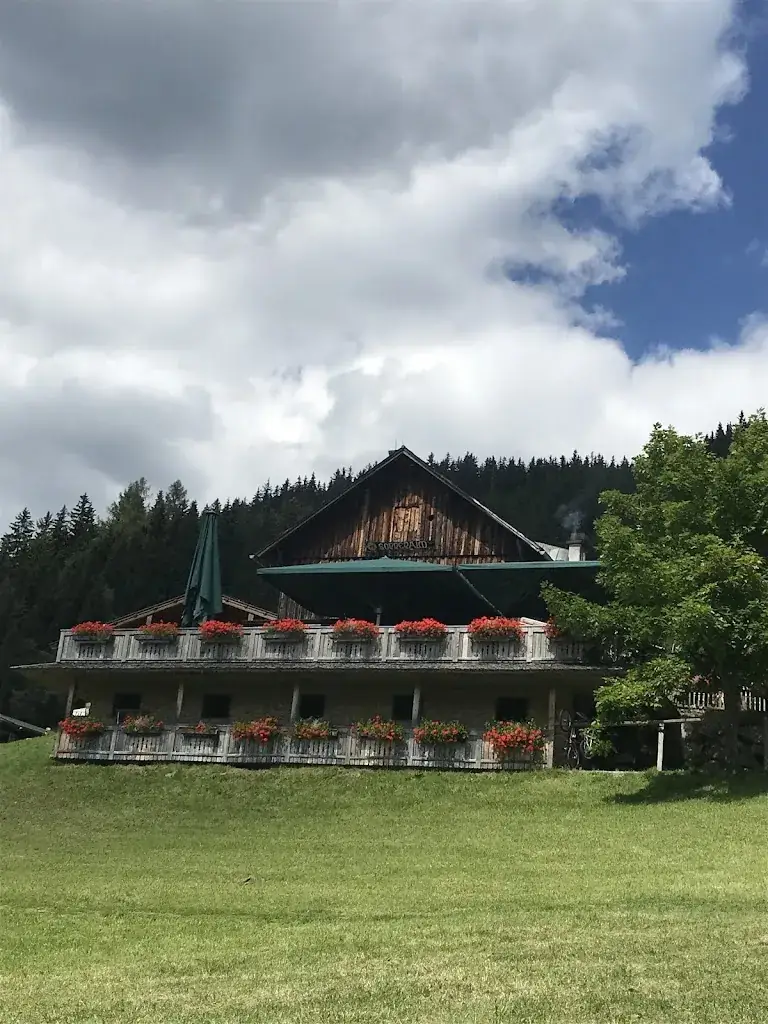 daniel szczukenzo_Sonnenalm_Austria_review