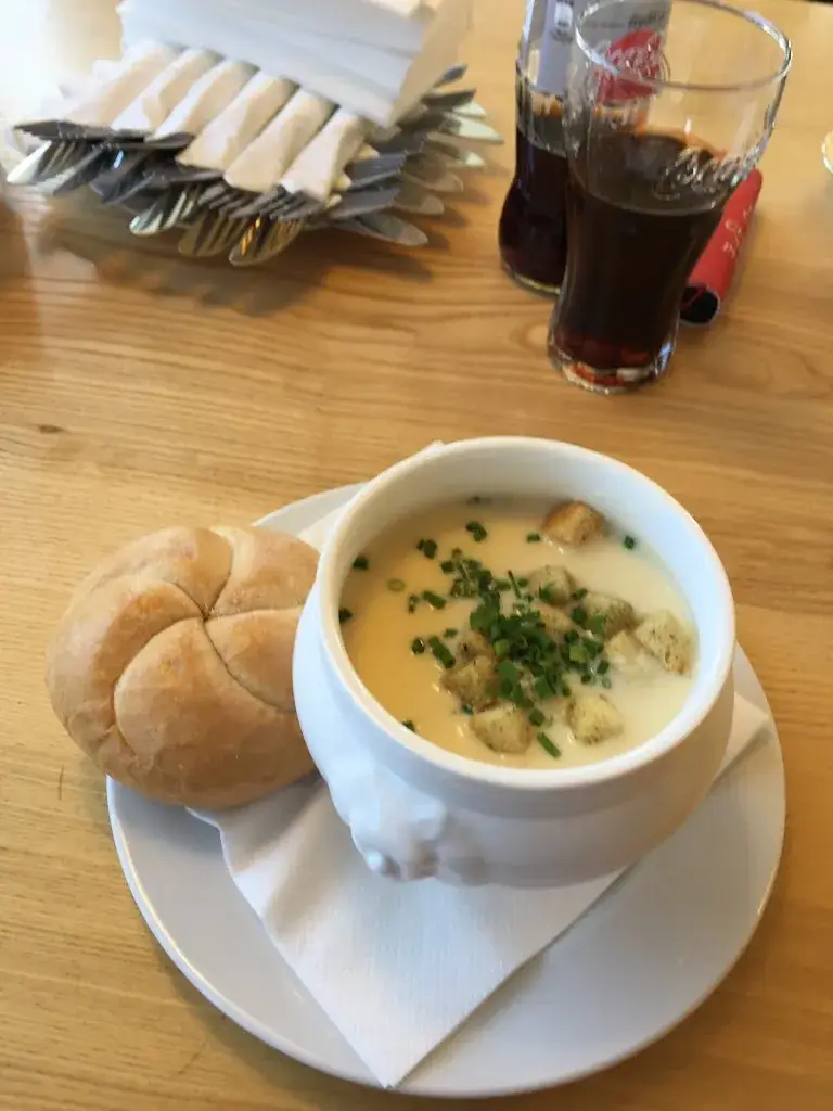 Menu_Bergrestaurant Dachstein Krippenstein_Austria_image_5