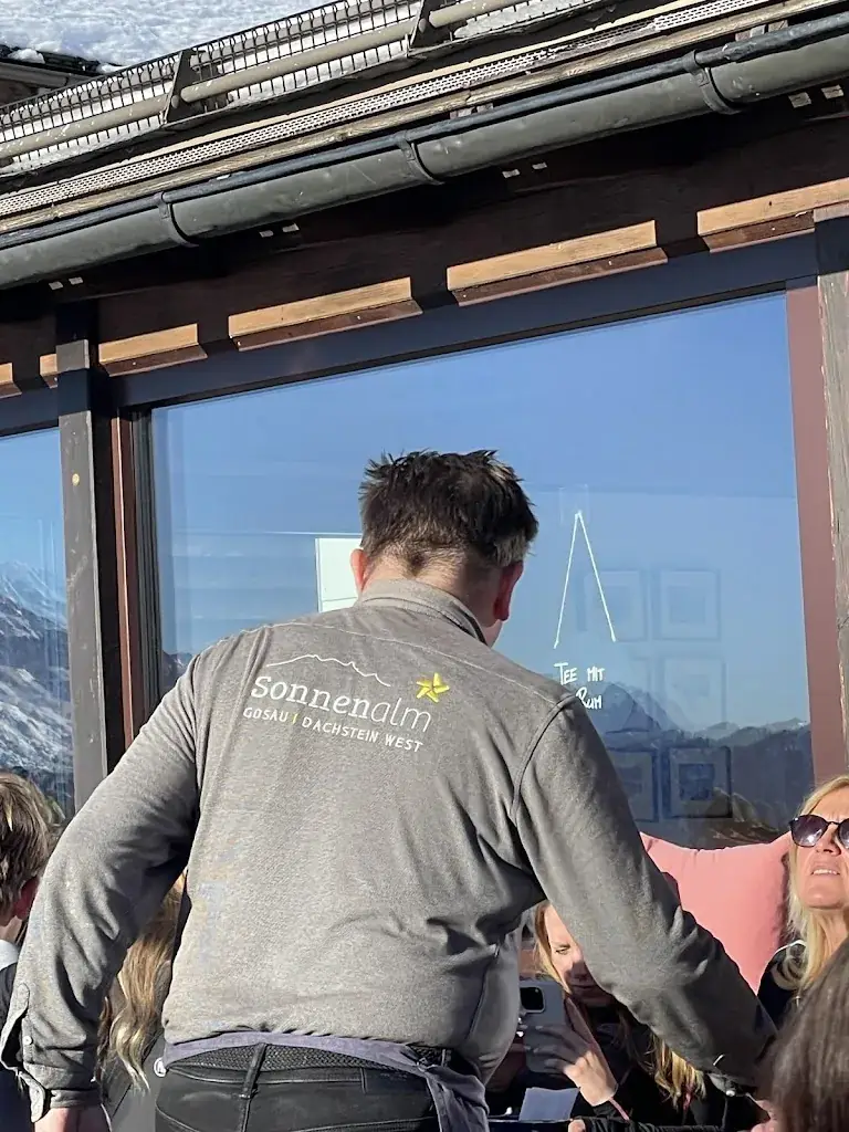 Malwina Kacperska_Sonnenalm_Austria_review