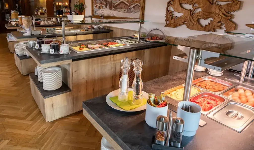 Restaurant Almfrieden_Austria_slider_image_3