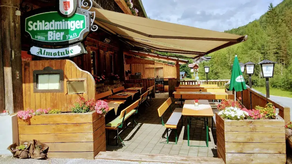 Almstube Schlattinger restaurant in Austria