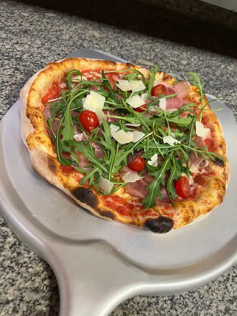 Papazzeria Restaurant in Étain