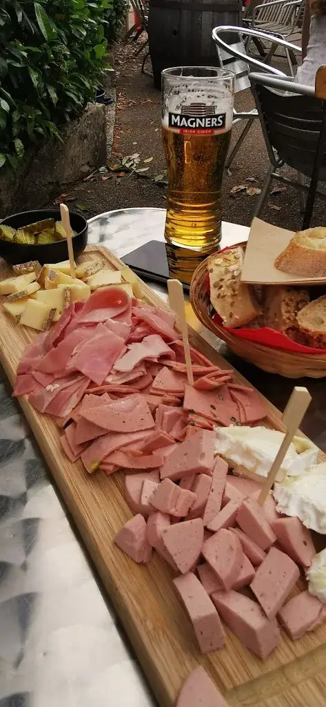 Menu_Ship of Fools_Falck_image_3