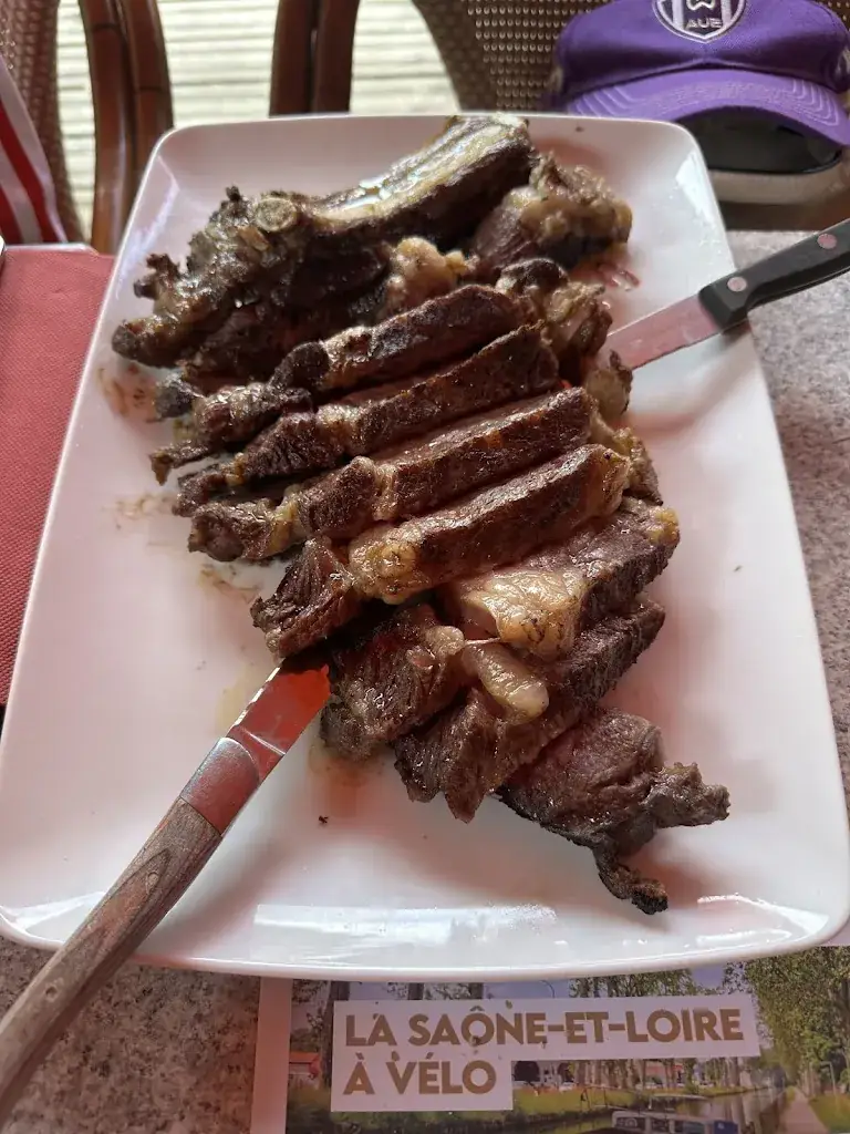 Restaurant Café de la Gare_Charnay-lès-Mâcon_slider_image_3