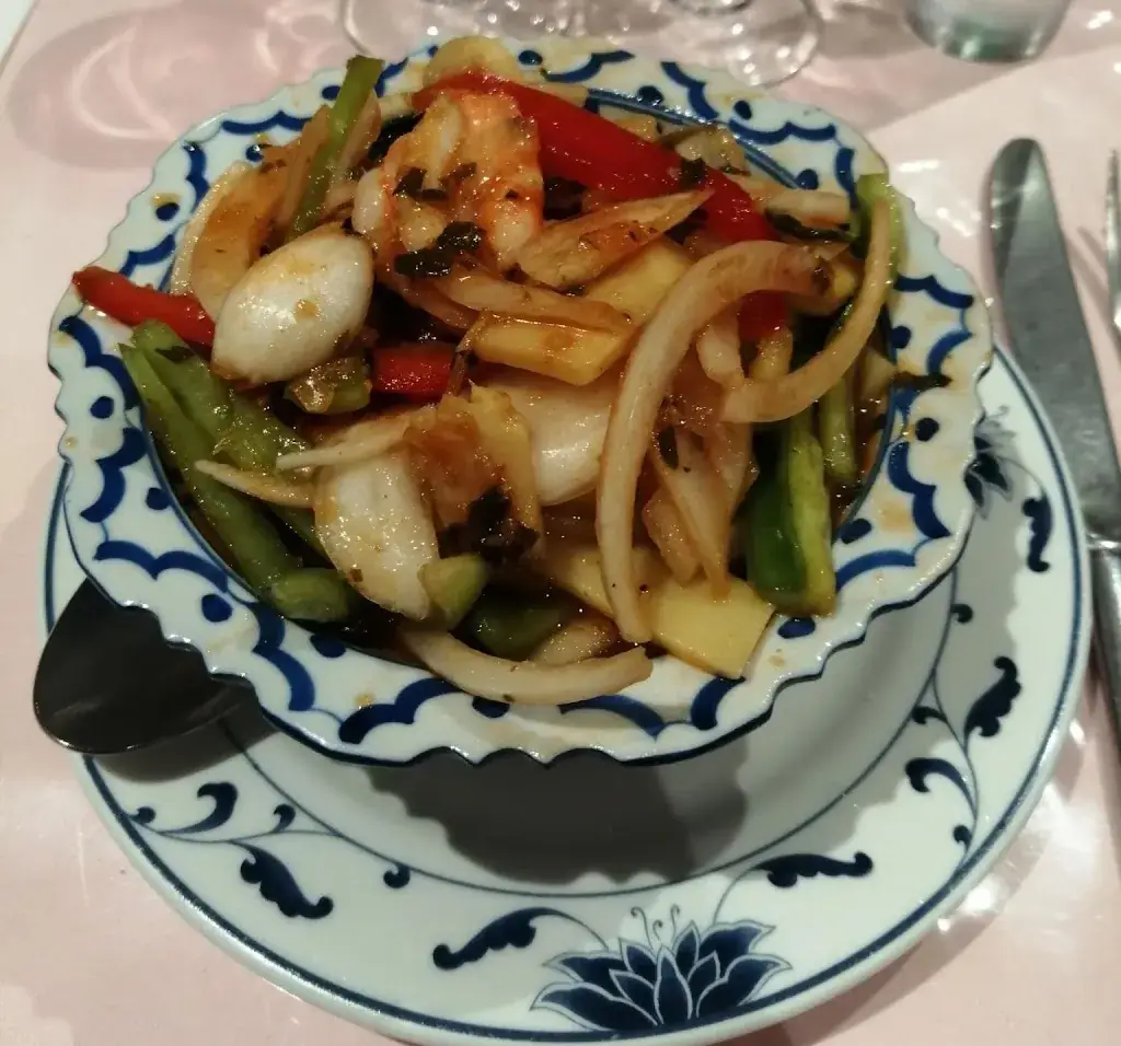 Aux Cinq Etoiles Chinoises_Ferrette_slider_image_3