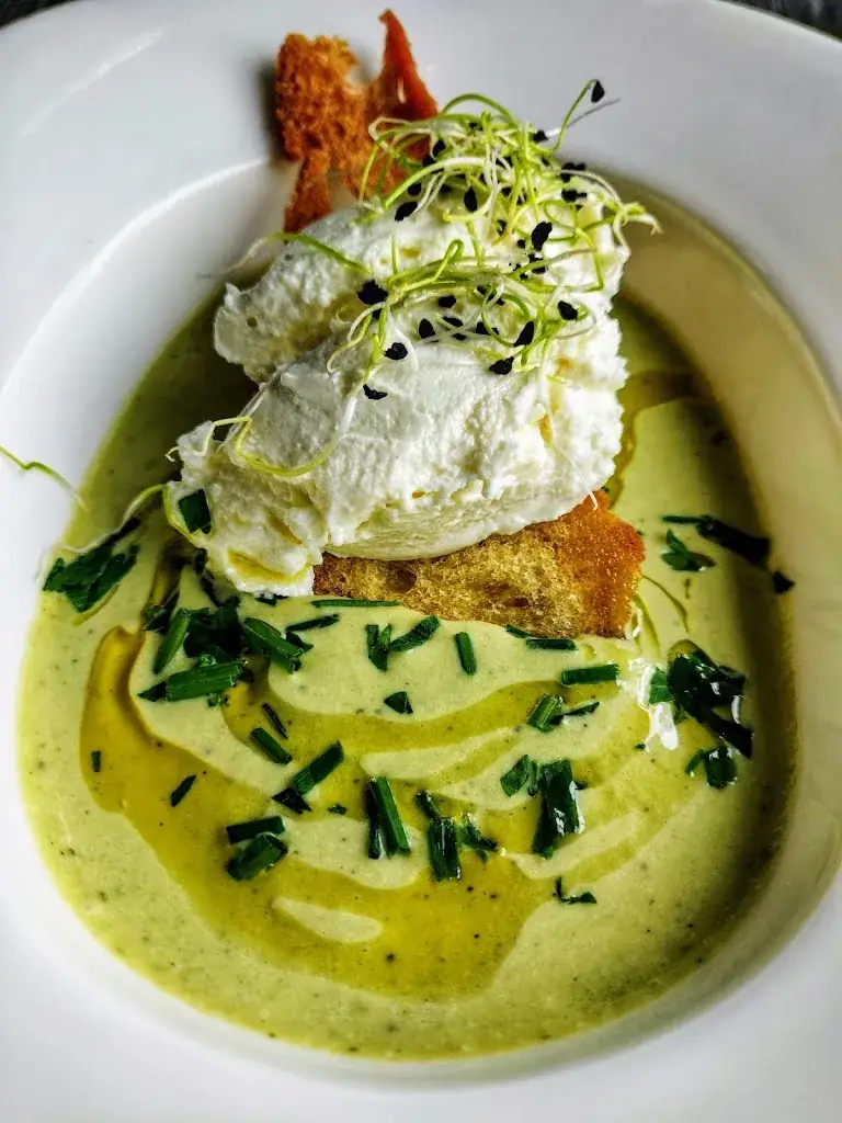 Laure Denis_L'AERO CAFE_Charnay-lès-Mâcon_review