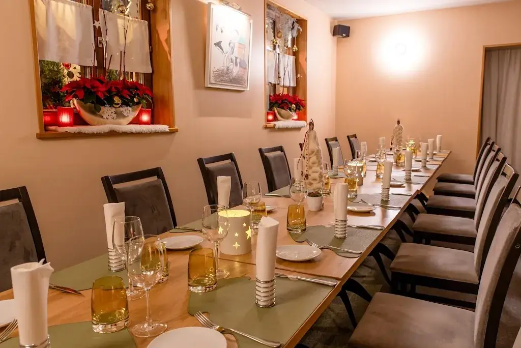 Aux Deux Clefs d'Or restaurant in Plobsheim