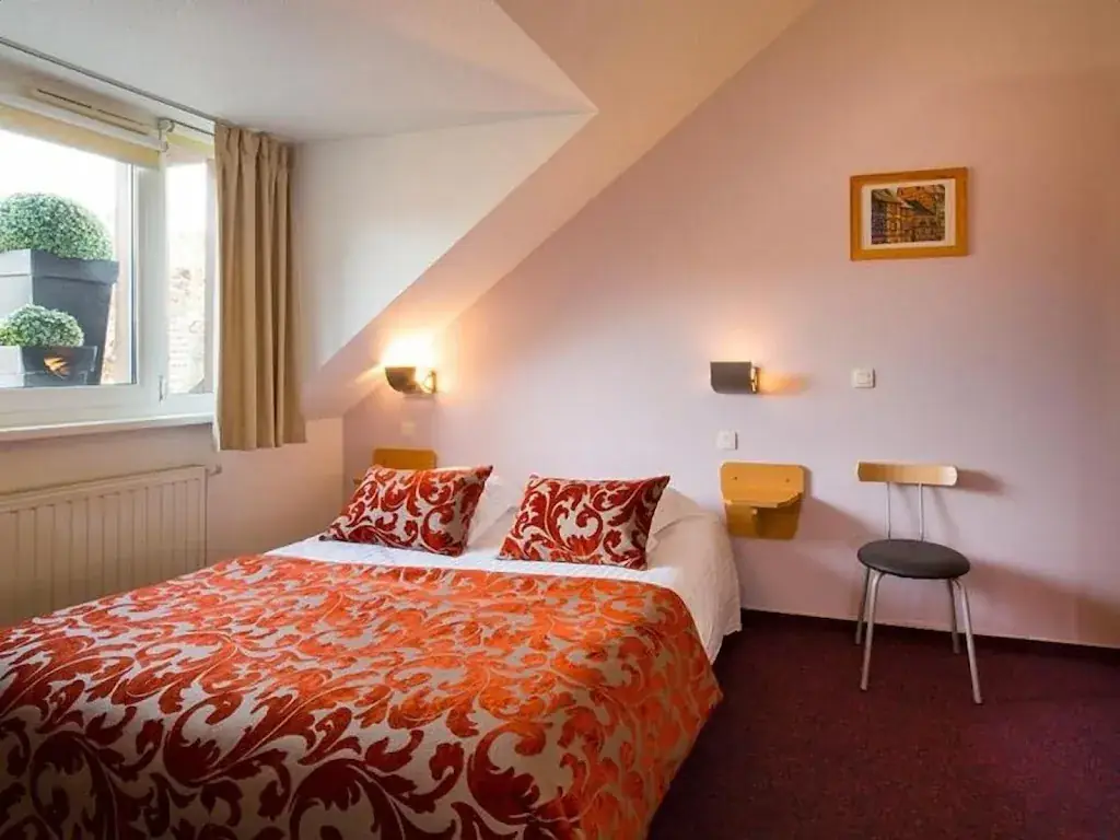 Logis Hôtel Au Cygne_Eschau_slider_image_3