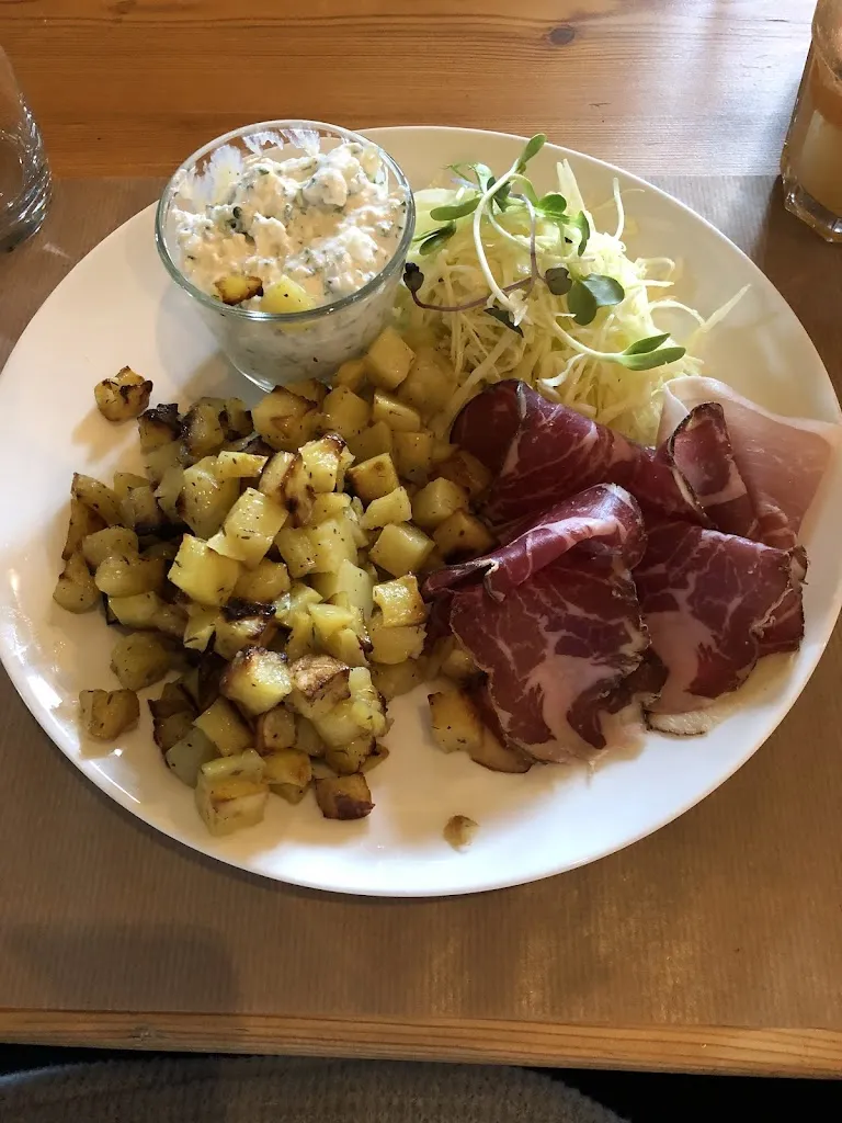 Josefina Martínez Díaz_Made in Franz_Plobsheim_reseña