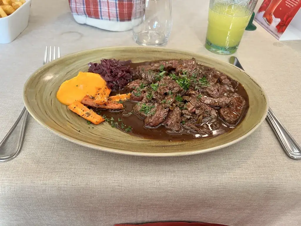 Mateus Machado_Auberge de la Tuilerie_Erstein_recensione