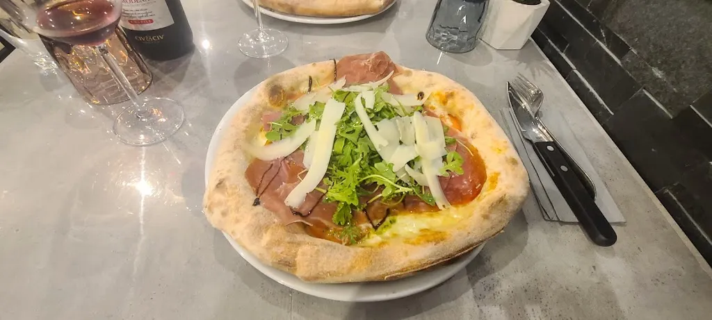 Dominique Brechbiehl_Pizzeria 1963_Erstein_review