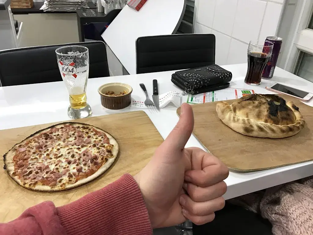 Menu_Pizza Stella_Erstein_image_5