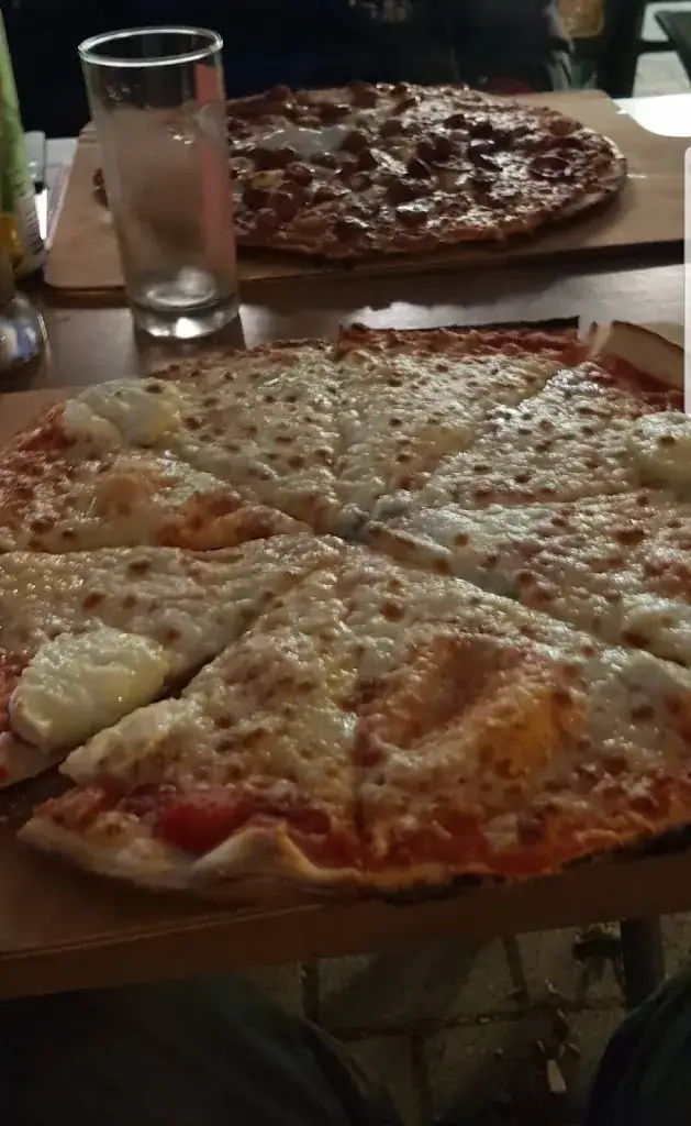 Menu_Pizza Stella_Erstein_image_8