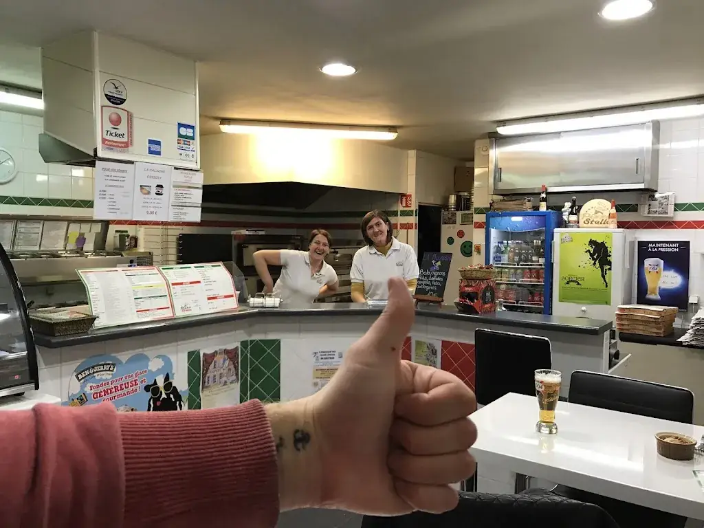 Patrick Brinkmann_Pizza Stella_Erstein_review