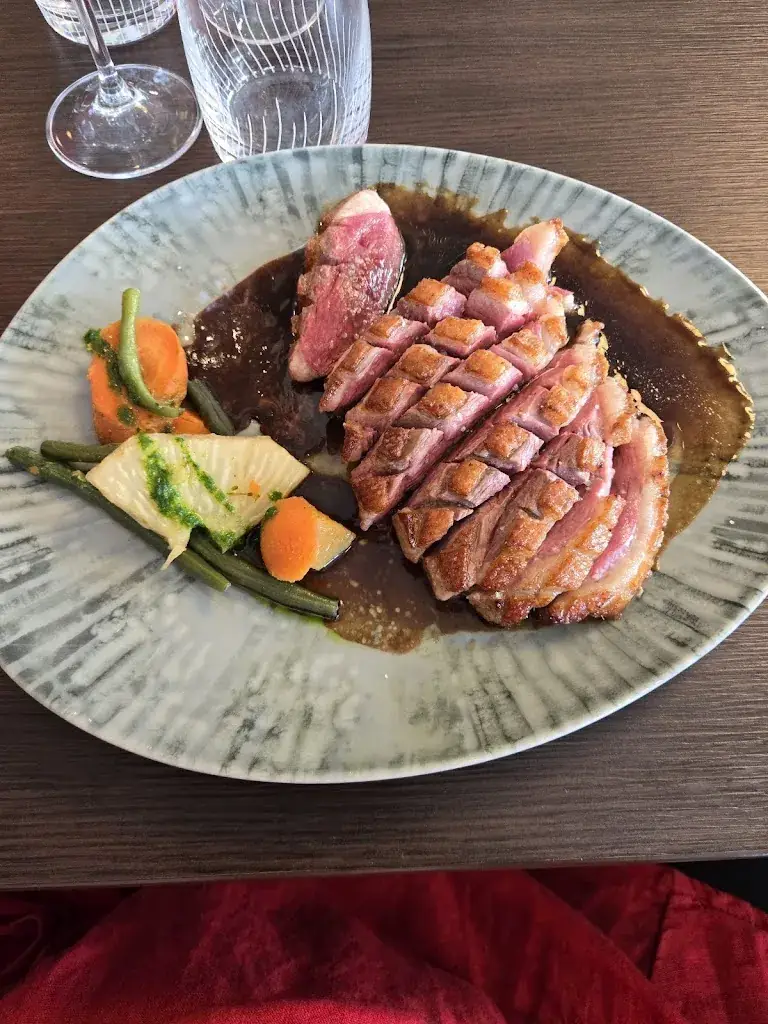 Frederic Ostertag_Le Chalet de l'Hôtel_Lipsheim_review