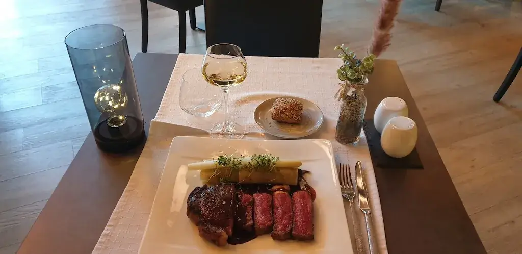 Restaurant du Musée_Fréland_slider_image_3