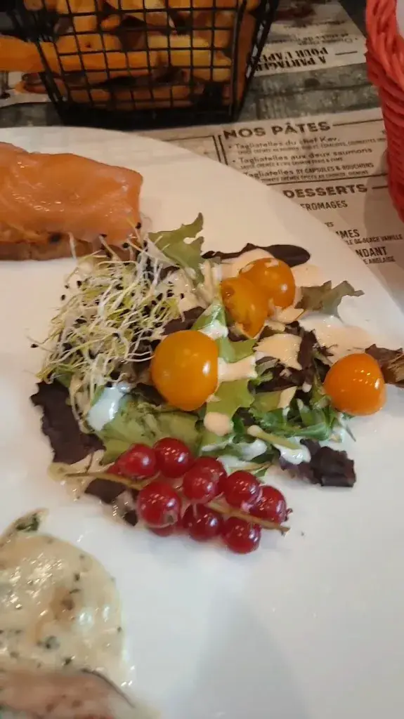 Les Soquettes_Sedan_slider_image_2