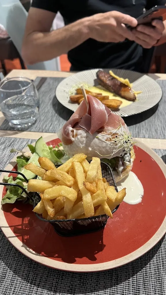 Menu_Le P'tit Champenois Restaurant au coeur de nos caveaux typiquement champenois Epernay_Épernay_image_5