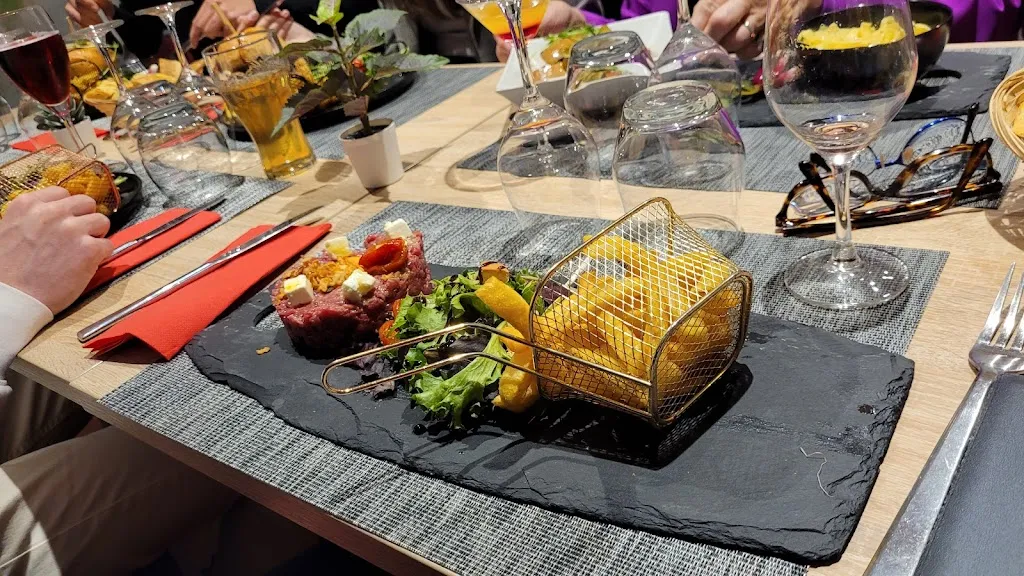 Menu_Le P'tit Champenois Restaurant au coeur de nos caveaux typiquement champenois Epernay_Épernay_image_7