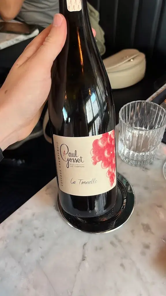 Tijn Donkers_Sacré Bistro_Épernay_review