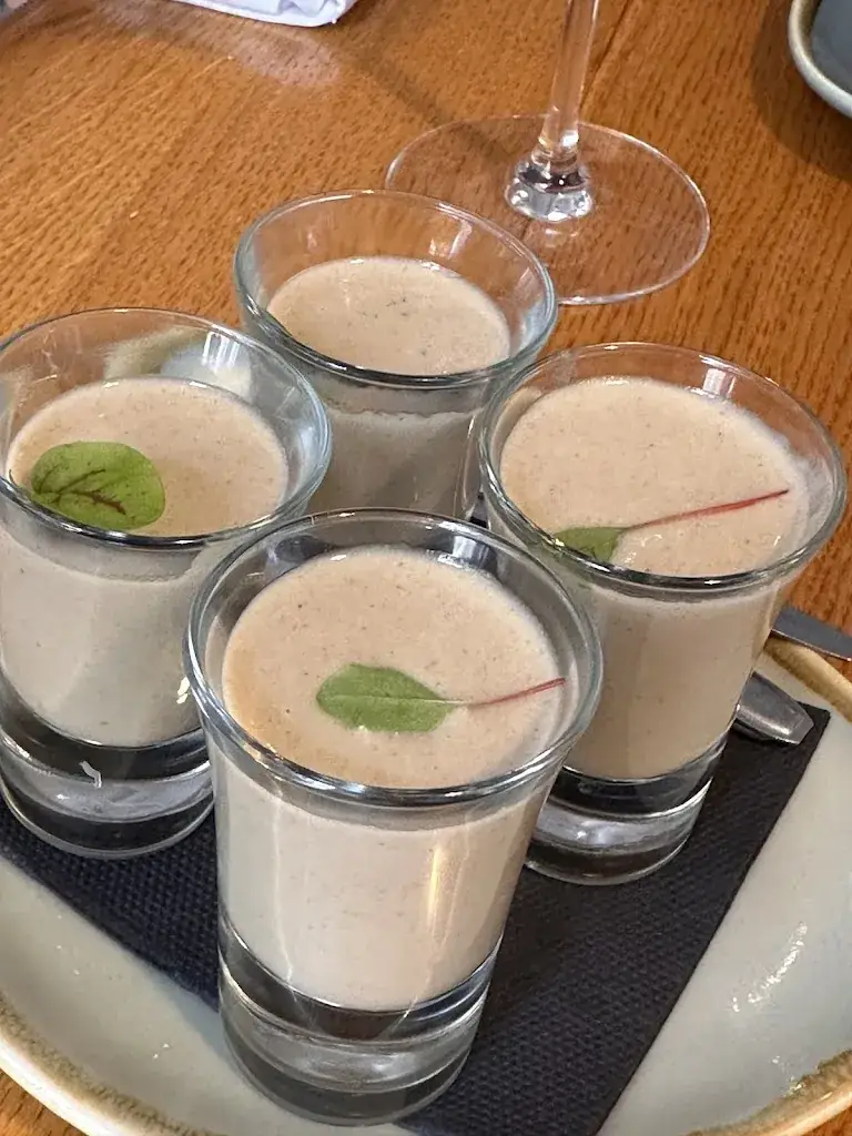 Elroy Pereira_Why Not_Épernay_review